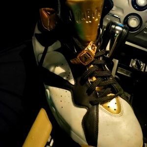 Jordan Jim shoe's and tee shirt